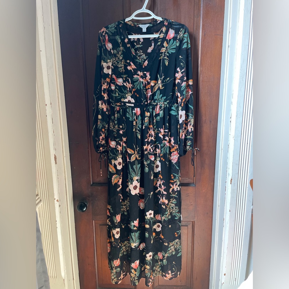 Belle + Sky women's extra small black floral maxi dress